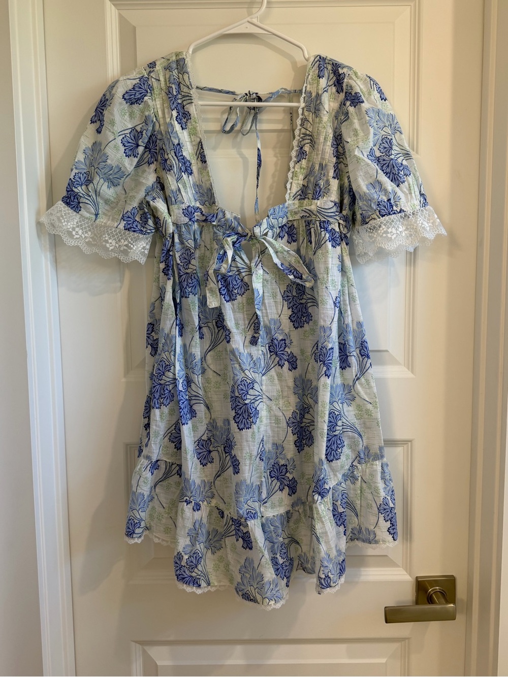 Lyrebird by Anthropologie Blue Floral Lace Romper